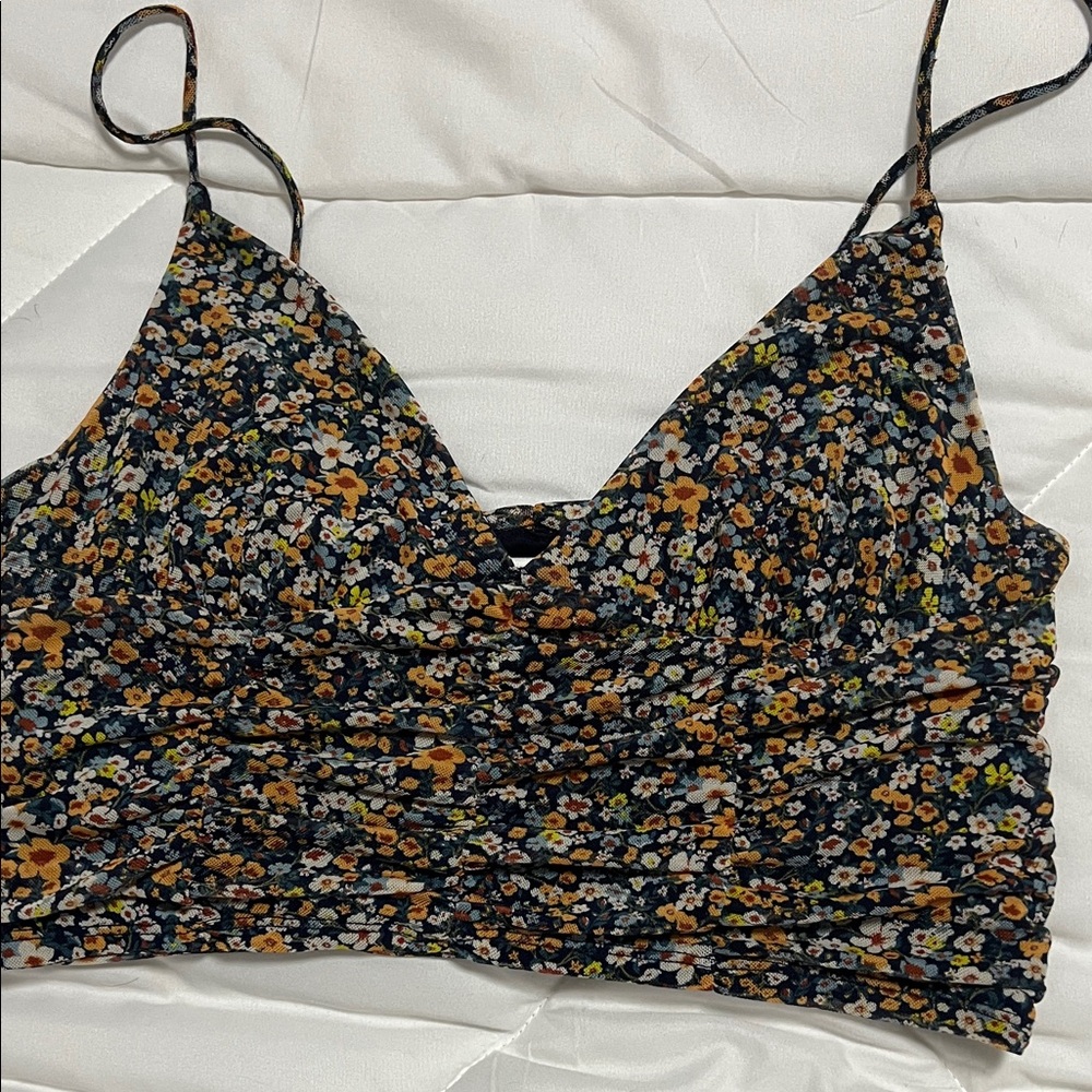 TWO Urban Outfitters Multicolor Tops - size Large - Picture 4 of 12